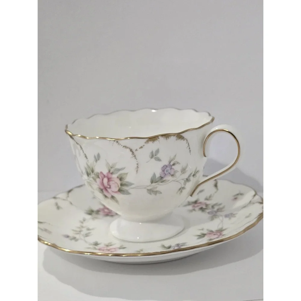 Mikasa Endearment Bone China Cup & Saucer Set Floral Gold Trim